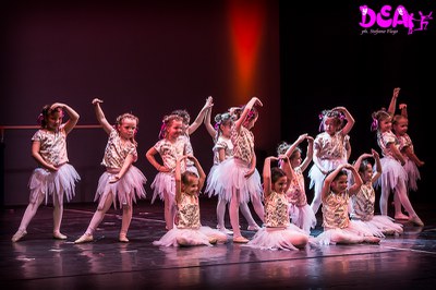  (<a class="download" href="http://176.9.140.102:8082/dearte/backstage2013/mg-4477-modifica.jpg/at_download/image">Download</a>)
