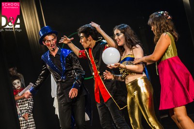  (<a class="download" href="http://176.9.140.102:8082/dearte/giornoalcirco2015/mg-0361.jpg/at_download/image">Download</a>)