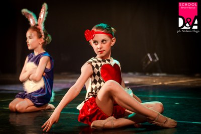  (<a class="download" href="http://176.9.140.102:8082/dearte/giornoalcirco2015/mg-0376.jpg/at_download/image">Download</a>)