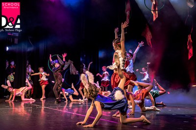  (<a class="download" href="http://176.9.140.102:8082/dearte/giornoalcirco2015/mg-6477.jpg/at_download/image">Download</a>)